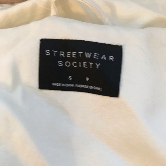 Trendy White Cropped Faux Leather Jacket - Picture 10 of 12